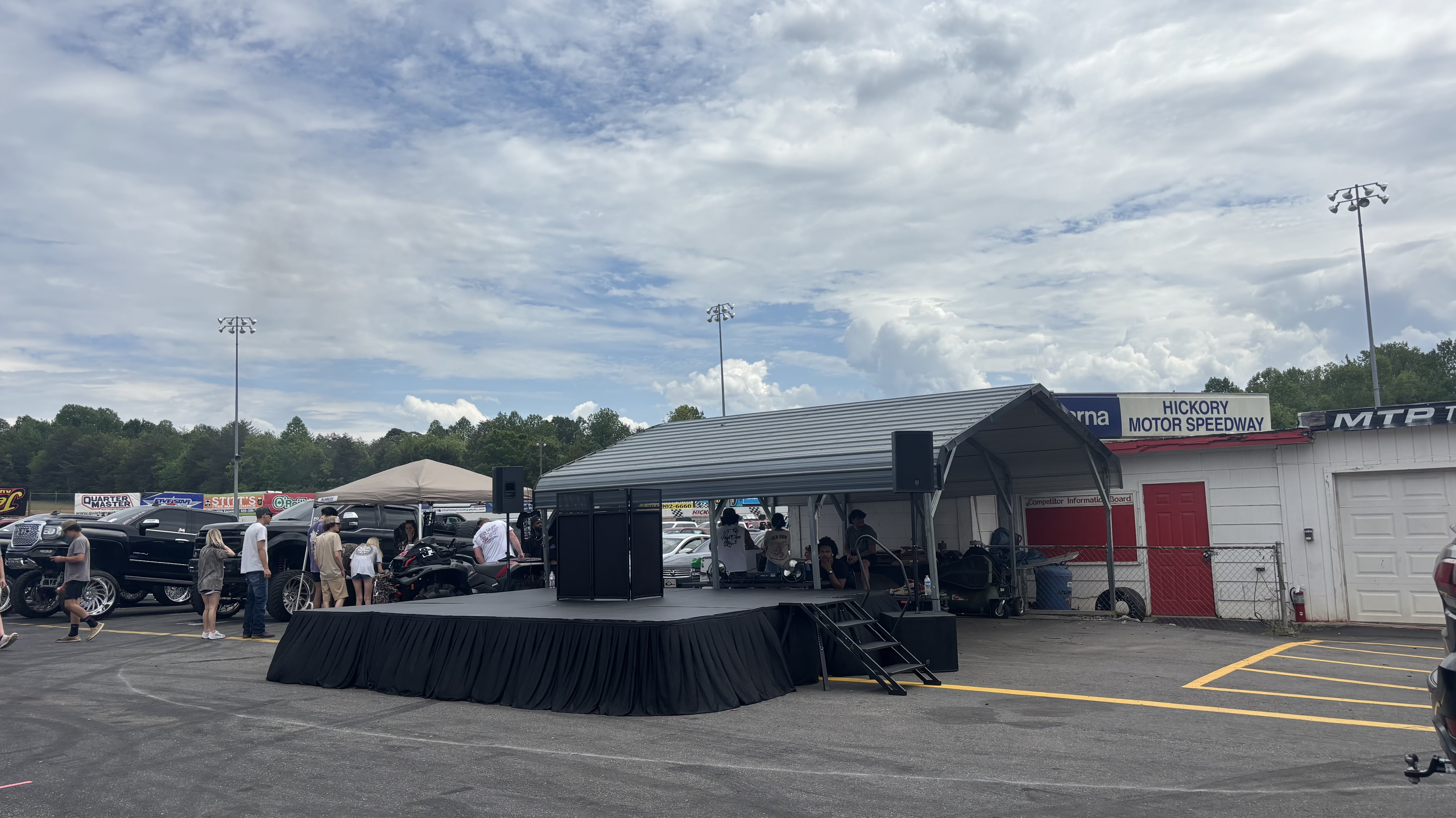 Large outdoor stage with speakers Hickory NC